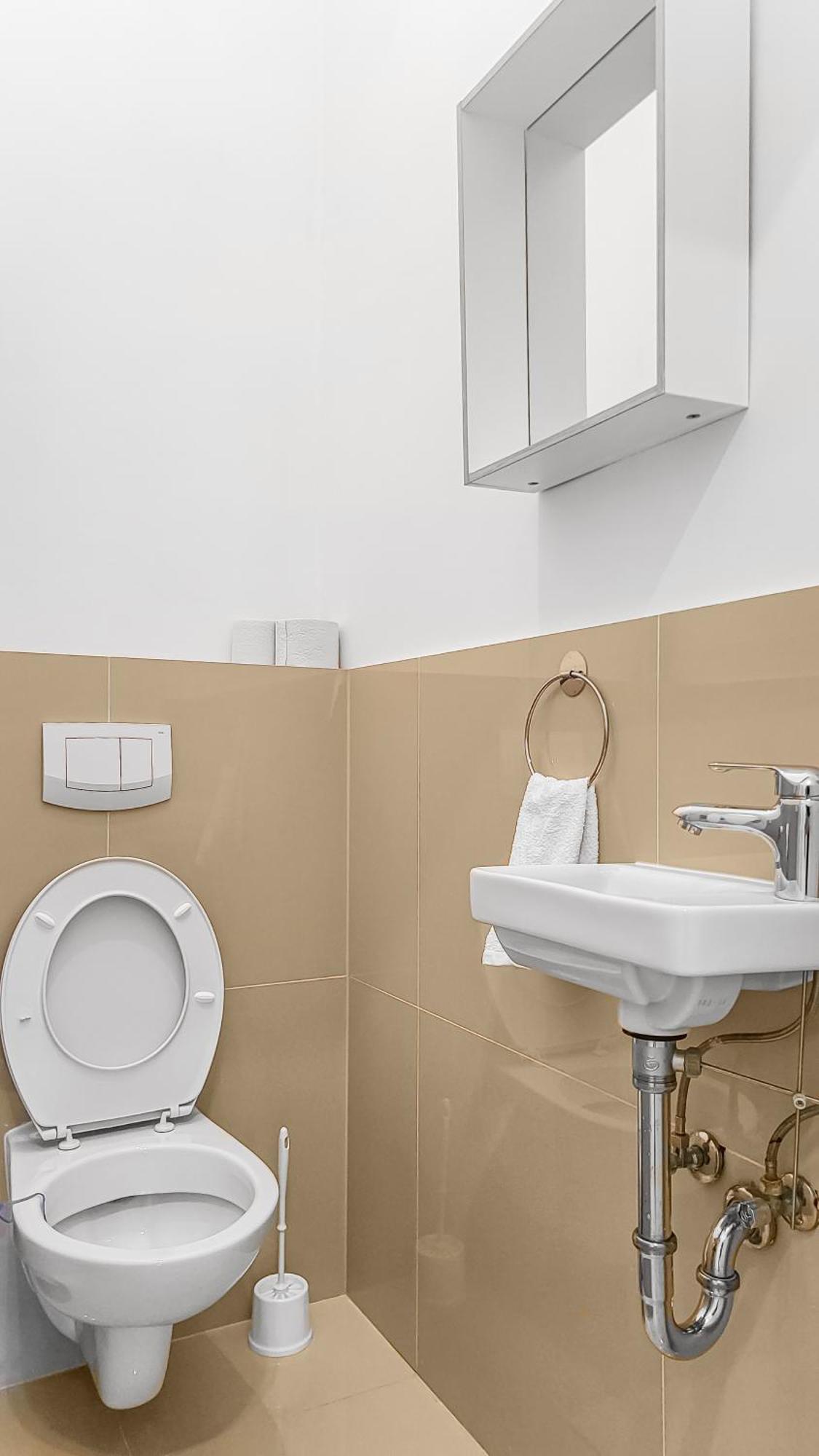 וינה N-West Apartment מראה חיצוני תמונה