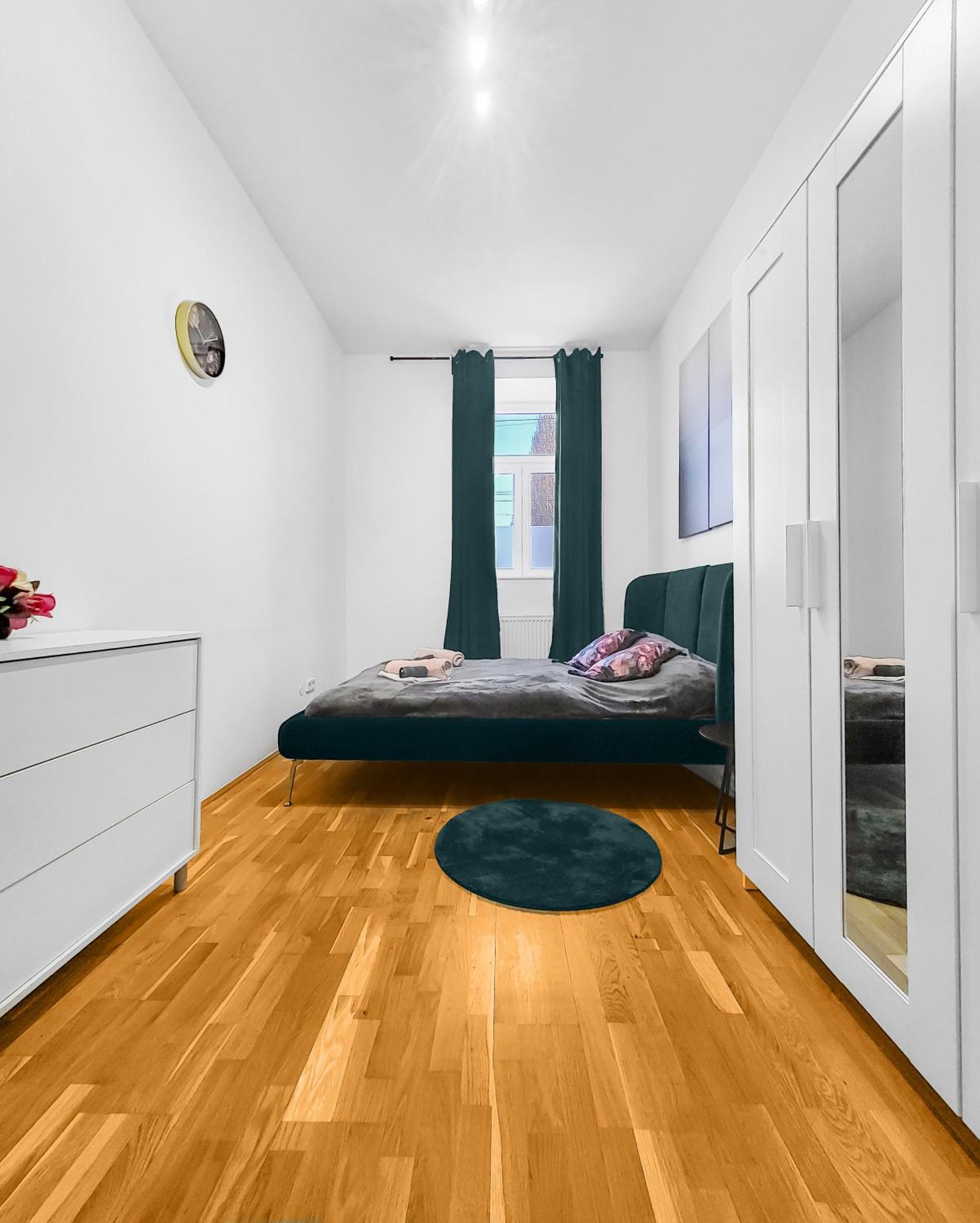וינה N-West Apartment מראה חיצוני תמונה