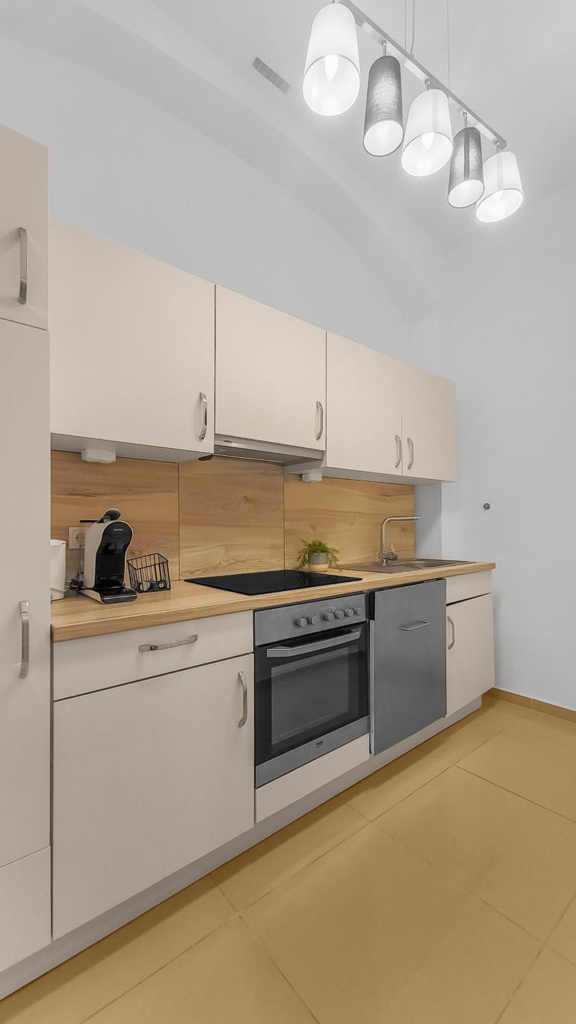 וינה N-West Apartment מראה חיצוני תמונה